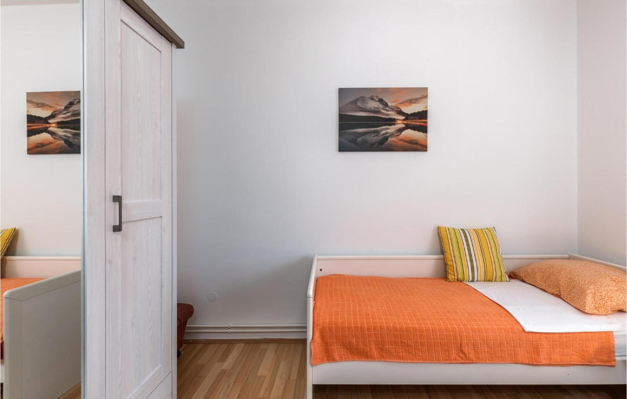 2 Bedroom Gorgeous Apartment In Kostrena Exterior photo